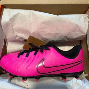 Nike Fierce Pink and Black Junior Soccer Cleats